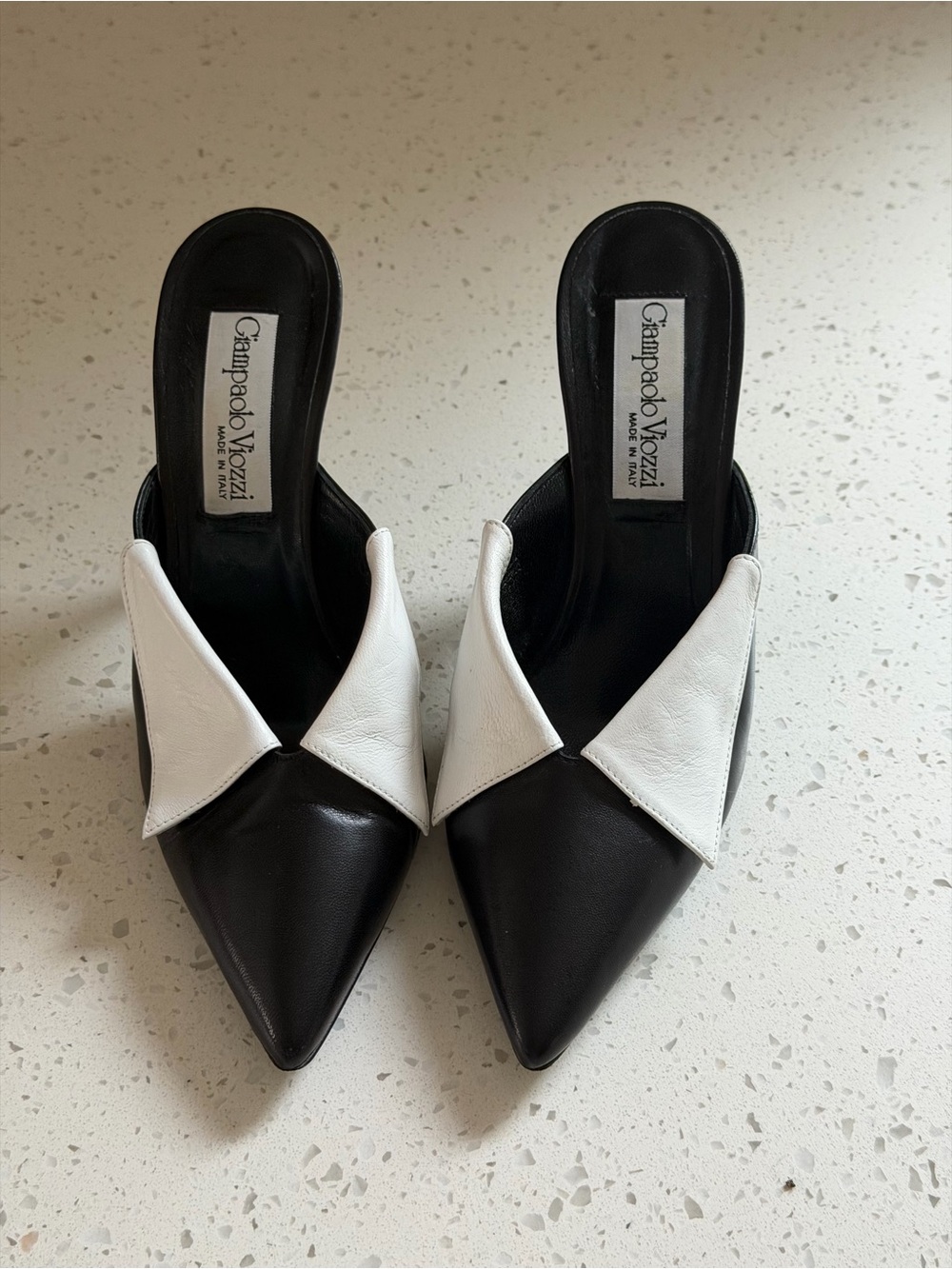 Giampaolo Viozzis
Vintage Italian Crafted Pointed Heels